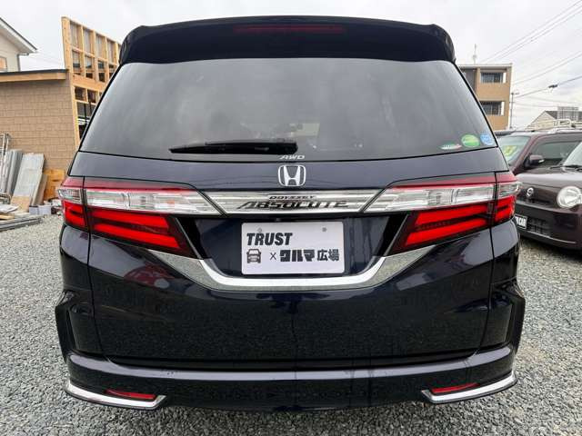 オデッセイ2.4 アブソルート 20thアニバーサリー 4WD