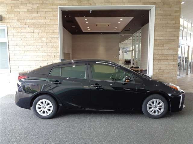 プリウス1.8 S セーフティ プラスII