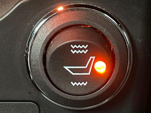 ���t�����g�V�[�g�q�[�e�B���O:�^�]�ȁE����ȋ���2�i�K�Œ��߂��\�ȃV�[�g�q�[�^�[�𑕔����Ă���܂��B�G�߂��킸���K�ɂ��g�p���������܂��B