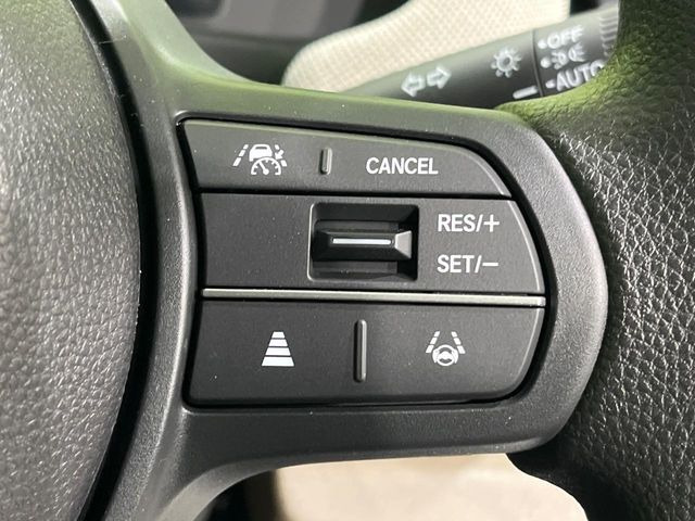 �y�A�_�v�e�B�u�N���[�Y�R���g���[���z�������H�ł̒��������s���y��!!�����ő��x��ۂN���[�Y�R���g���[�����A�Փˌy���V�X�e���ƘA�g���A�O���̎ԗ������m���ĎԊԂ�ۂ悤�ɑ��x���߂��Ă���܂�!!