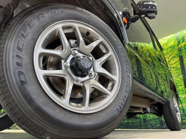 【純正16インチアルミホイール】外観にマッチした純正アルミホイールを装着しております。各種社外アルミホイールや、スタッドレスタイヤも取扱いしております。是非ご相談ください♪