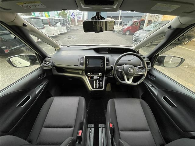 セレナ2.0 ハイウェイスター Vセレクション