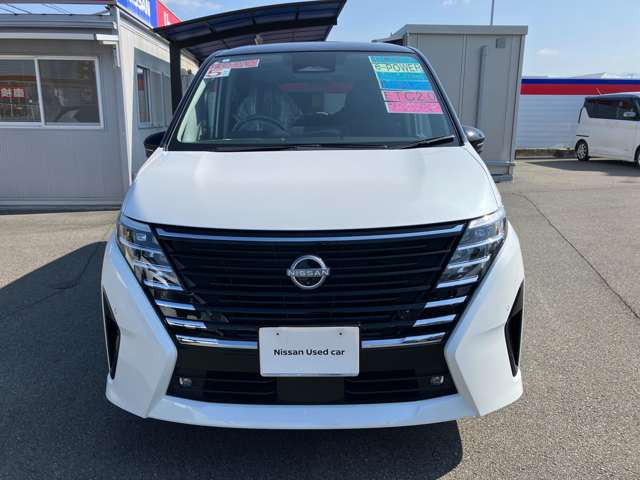 セレナ1.4 e-POWER ルキシオン