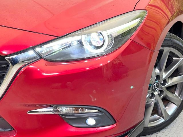 �yLED�w�b�h���C�g�z���V����ԑ��s�����ǍD�Ȏ��E���m�ۂ����S���ĉ^�]�ł��鍂�P�xLED�w�b�h���C�g�𑕔�!�_�����x�������A����d�͂��}�����Ă��܂��B