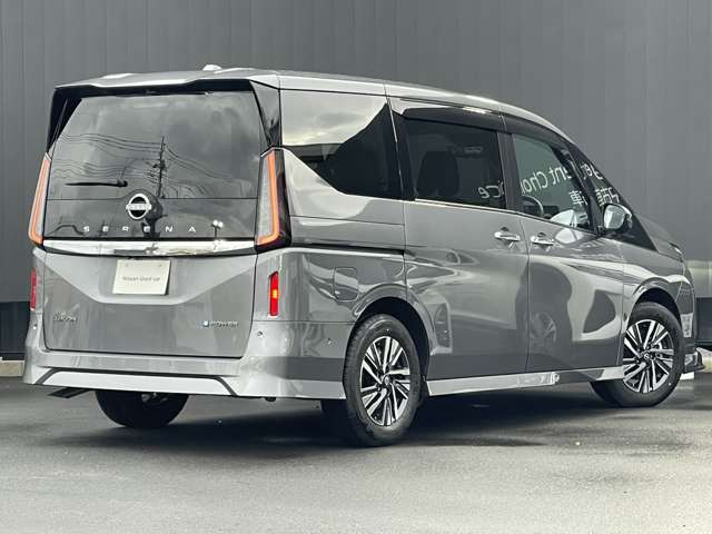 セレナ1.4 e-POWER ルキシオン