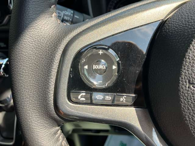 �^�]���ł���𗣂����ɃI�[�f�B�I�̑��삪�ł���w�X�e�A�����O�X�C�b�`�x�@�\������܂�!