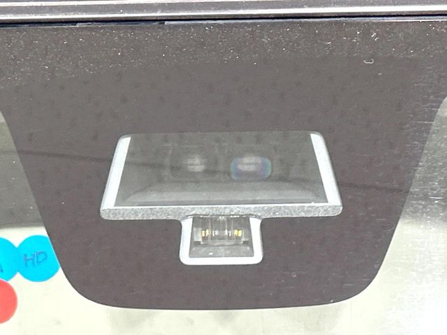 �y�X�Y�L ���[�_�[�u���[�L�T�|�[�g�z���s���ɑO���̎ԗ�����F�����A�Փ˂������Ȏ��͌x��ƃu���[�L�ŏՓˉ���Ɣ�Q�y�����A�V�X�g�B�����S�Ƀh���C�u�����y���݂��������܂��B