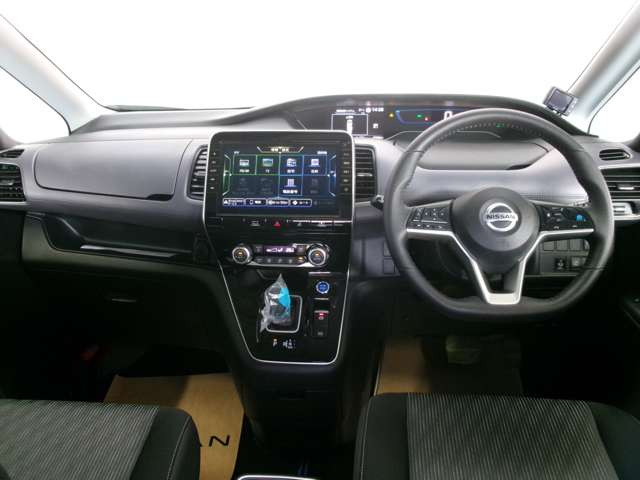 セレナ1.2 e-POWER ハイウェイスターV