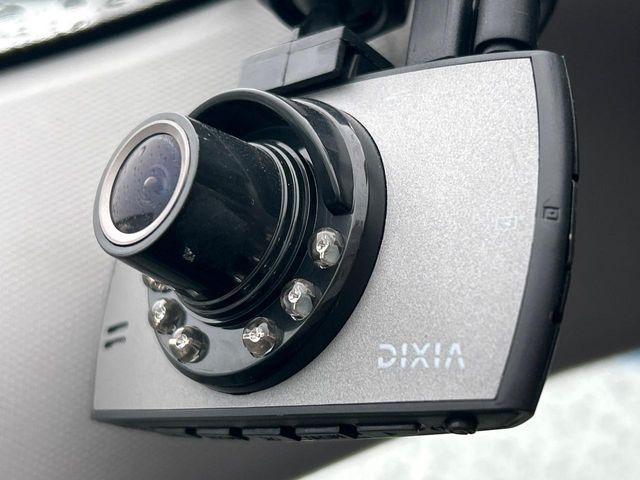 �y�h���C�u���R�[�_�[�z�h���C�u���R�[�_�[����!���s���͂������A������^�]�⎖�̂ɑ��������ہA�f���ŋL�^���A����̃��X�N�ɔ����܂��B���L�^�pSD�J�[�h�͂��q�l�����g�ł��������������K�v������܂��B