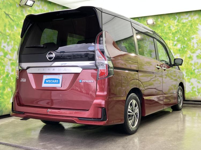 セレナ1.2 e-POWER ハイウェイスターV