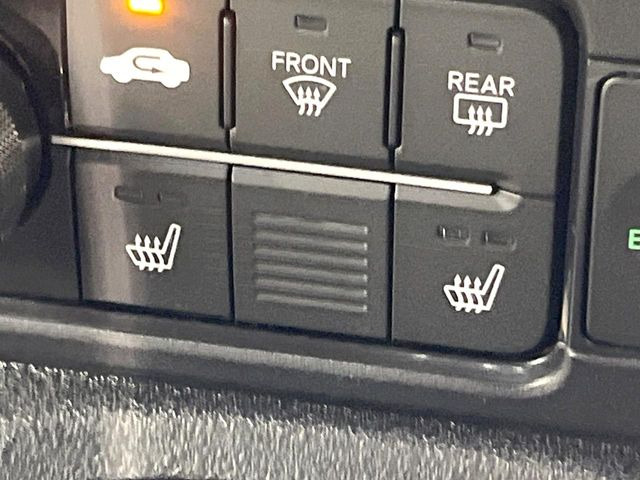 �y�V�[�g�q�[�^�[�z�������ɏd�󂷂�V�[�g�q�[�^�[!�G�A�R����葁�����܂��Ă����̂Ŋ�����̐l�����S�ł��ˁ�G�A�R���̉����͊������邩����A�Ƃ������ɂ����������߂ł��B