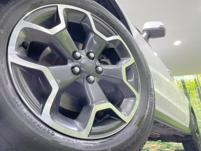 �y����17�C���`�A���~�z�C�[���z�O�ςɃ}�b�`���������A���~�z�C�[���𑕒����Ă���܂��B�e��ЊO�A���~�z�C�[����A�X�^�b�h���X�^�C�����戵�����Ă���܂��B���񂲑��k����������