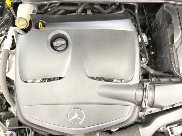 ●当店では、各メーカーの専用診断テスターを導入。国家資格を持つテクニカルスタッフも常駐しておりますので、万が一の際にも安心してご利用いただけます。