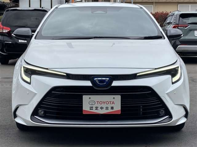 カローラツーリング1.8 ハイブリッド W×B