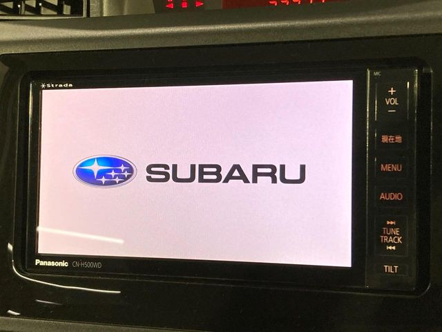 �y�����i�r�z�l�C�̏����i�r�𑕔����Ă���܂��B�i�r�̎g���₷���͂������A�I�[�f�B�I�@�\���[��!�L�����v�◷�s�͂������A�ʋ΂┃�����ȂǕ��i�̃h���C�u���y�����Ȃ�͂���