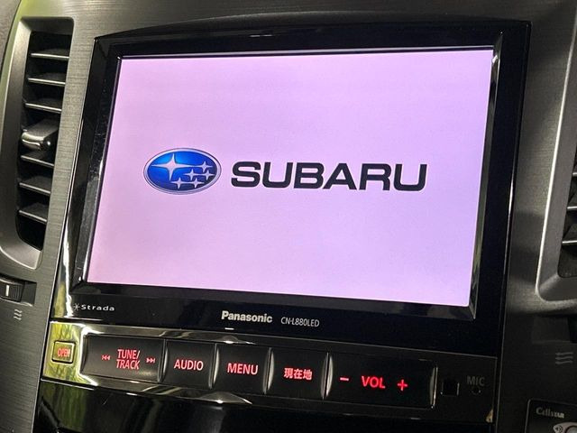 �y����8�^�i�r�z�l�C�̏����i�r�𑕔��B�I�[�f�B�I�@�\���[�����Ă���ABluetooth�ڑ�����΂������̃X�}�z��MP3�v���C���[�̉��y���Đ��\!�����̉^�]������Ɋy�����Ȃ�܂�!!