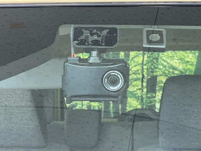 �y�h���C�u���R�[�_�[�z�h���C�u���R�[�_�[����!���s���͂������A������^�]�⎖�̂ɑ��������ہA�f���ŋL�^���A����̃��X�N�ɔ����܂��B���L�^�pSD�J�[�h�͂��q�l�����g�ł��������������K�v������܂��B