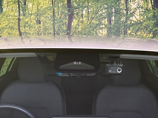 �y�g���^�Z�[�t�e�B�Z���X�z���s���ɑO���̎ԗ�����F�����A�Փ˂������Ȏ��͌x��ƃu���[�L�ŏՓˉ���Ɣ�Q�y�����A�V�X�g�B�����S�Ƀh���C�u�����y���݂��������܂��B