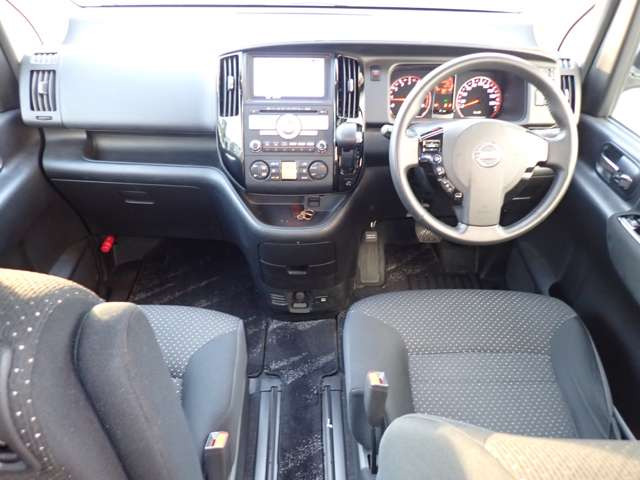 セレナ2.0 ライダー ハイパフォーマンススペック