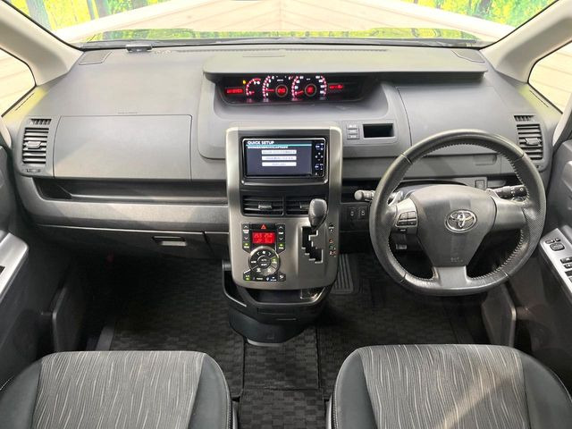 ヴォクシー2.0 ZS 煌II