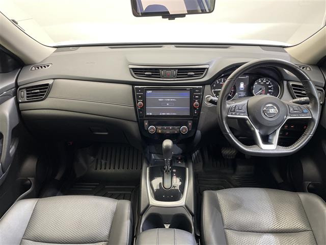 エクストレイル2.0 20Xi 4WD