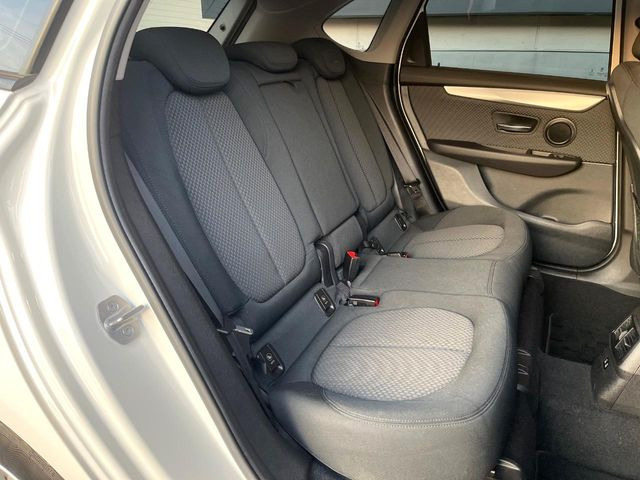 ���㕔���Ȃ��C�ɂȂ�悤�ȃL�Y�E�����ւ��蓙�A�傫�ȃ_���[�W�͂Ȃ��A�ǍD�ȏ�Ԃł��B