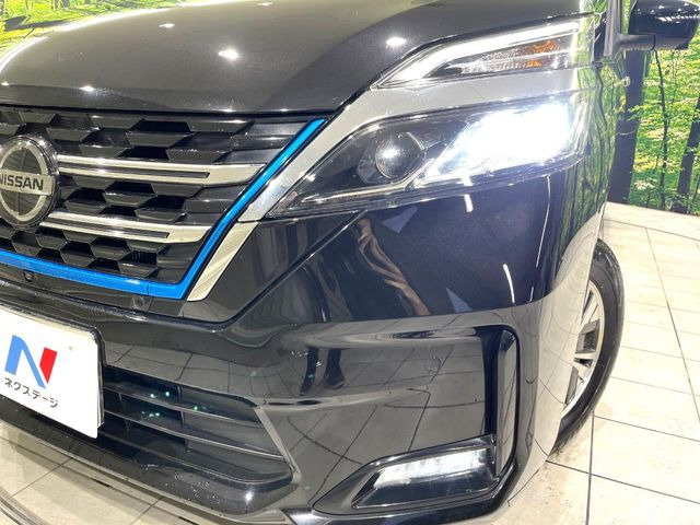 �yLED�w�b�h���C�g�z���V����ԑ��s�����ǍD�Ȏ��E���m�ۂ����S���ĉ^�]�ł��鍂�P�xLED�w�b�h���C�g�𑕔�!�_�����x�������A����d�͂��}�����Ă��܂��B