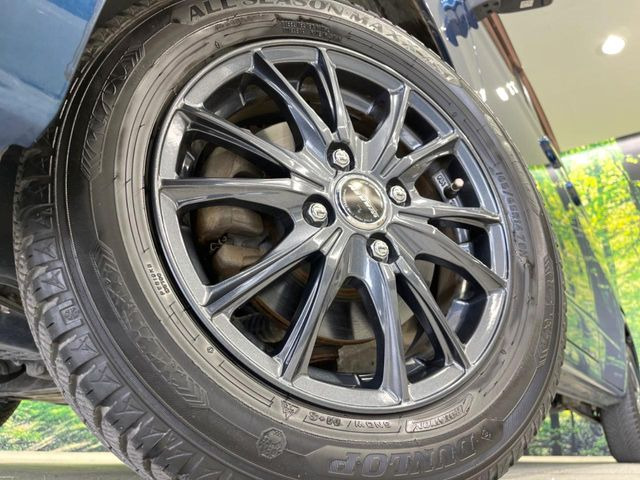 �y14�C���`�A���~�z�C�[���z�O�ςɃ}�b�`�����A���~�z�C�[���𑕒����Ă���܂��B�e��A���~�z�C�[����A�X�^�b�h���X�^�C�����戵�����Ă���܂��B���񂲑��k����������