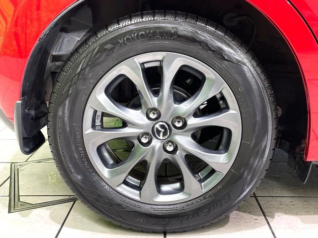 �y����15�C���`�A���~�z�C�[���z�O�ςɃ}�b�`���������A���~�z�C�[���𑕒����Ă���܂��B�e��ЊO�A���~�z�C�[����A�X�^�b�h���X�^�C�����戵�����Ă���܂��B���񂲑��k����������