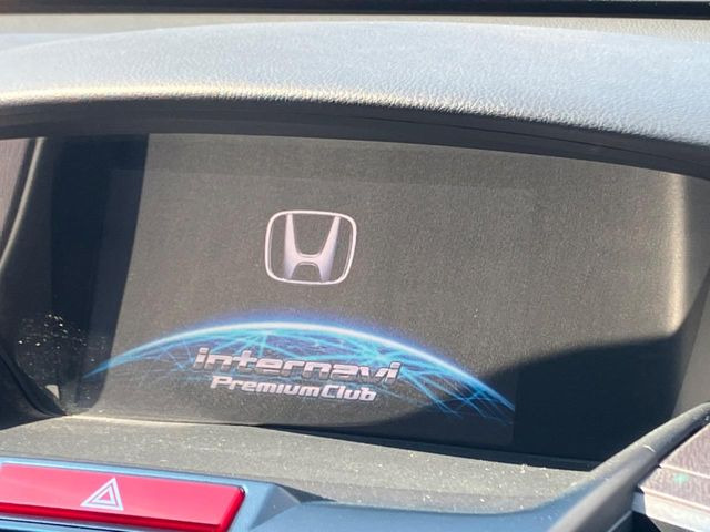 �y���[�J�[�����i�r�z�C���e���A�ɗn�����ރX�^�C���b�V���ȁu��p�݌v�v���[�J�[�i�r�𑕔��􎋔F���⑀�쐫�ȂǊ�{���\�ɂ��D��A���㎿�ȃJ�[���C�t�����y���݂��������܂��B