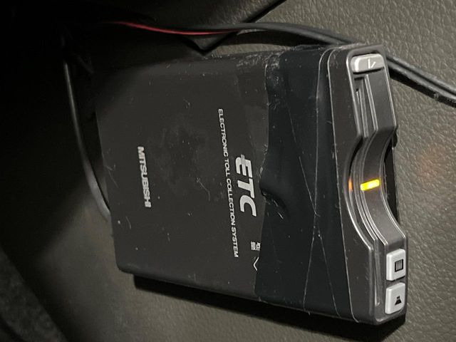 【ETC】高速道路の料金所をストレスなく通過!話題のスポットやサービスエリアに多い「スマートIC」利用時は必須のアイテムです。当店でセットアップを実施、ご納車当日からすぐにご利用いただけます!