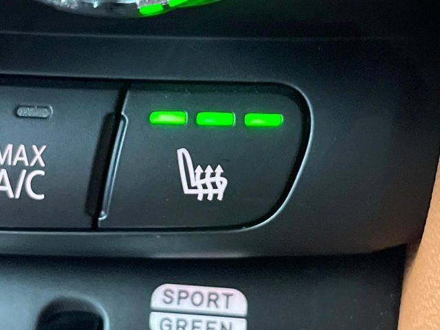 ���t�����g�V�[�g�q�[�e�B���O:�^�]�ȁE����ȋ��ɎO�i�K�Œ��߂��\�ȃV�[�g�q�[�^�[�𑕔����Ă���܂��B�G�߂��킸���K�ɂ��g�p���������܂��B