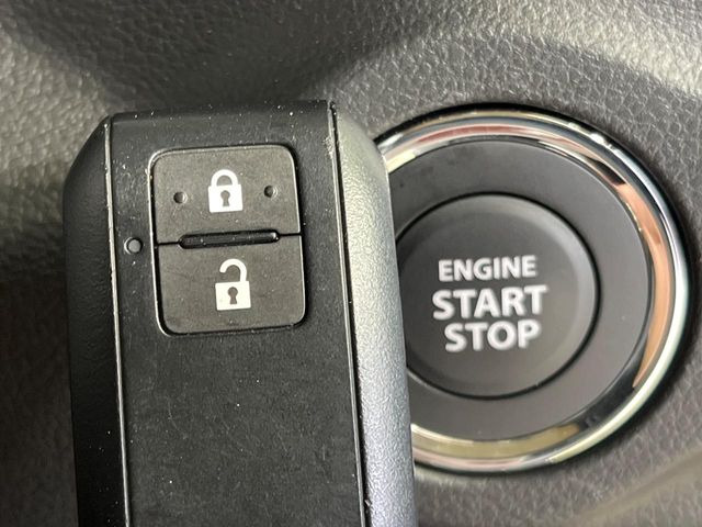 �y�L�[���X�X�^�[�g�V�X�e���z�J�o����|�P�b�g�ɓ��ꂽ�܂܂ł��h�A�̎{���E�������\�ȃX�}�[�g�L�[�𑕔��B�G���W���̃I���E�I�t�����J�M�����o���K�v����������Ƃ��Ă��֗��ł���