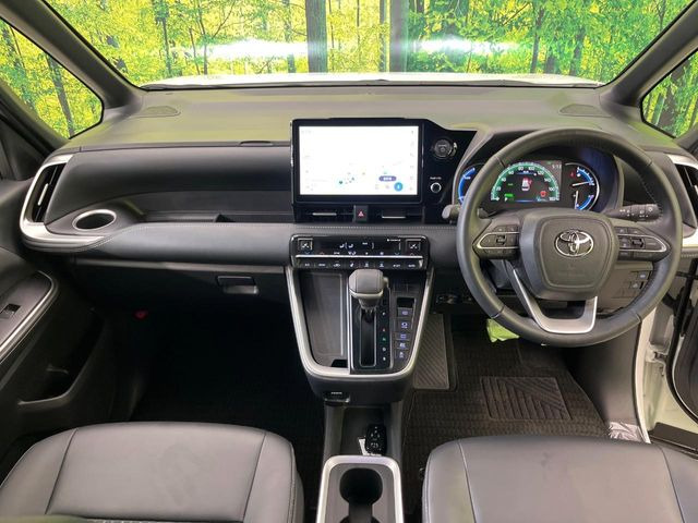 ノア1.8 ハイブリッド S-Z