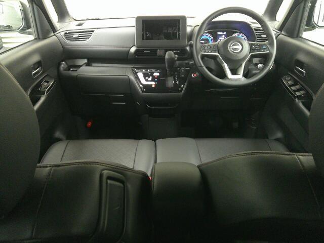 ���O���̐��|�E�{�f�B�R�[�e�B���O��CAR�N���[�j���O���Ǝ҂��{�H�������܂��̂ő�ϐ����B�I���b�N�X�����Ԃł݂͂Ȃ��܂ɉ��K�ȃh���C�u�����񑩁B