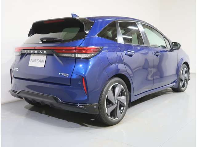 ノートオーラ1.2 G FOUR 4WD