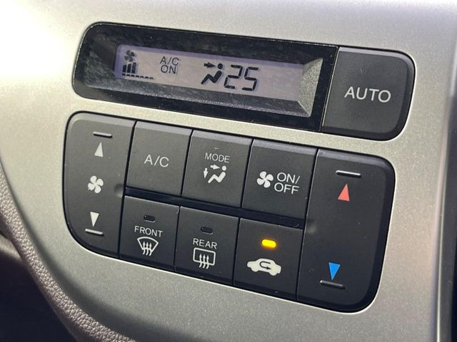 �y�I�[�g�G�A�R���z��x���D�݂̉��x�ɐݒ肷��΁A�ԓ��̉��x�����m�����ʂ≷�x�������Œ����B����&hellip;����&hellip;�Ɖ��x���X�C�b�`���������K�v�͂���܂���B���K�Ȏԓ���Ԃɂ͕K�{�̋@�\�ł��ˁ�