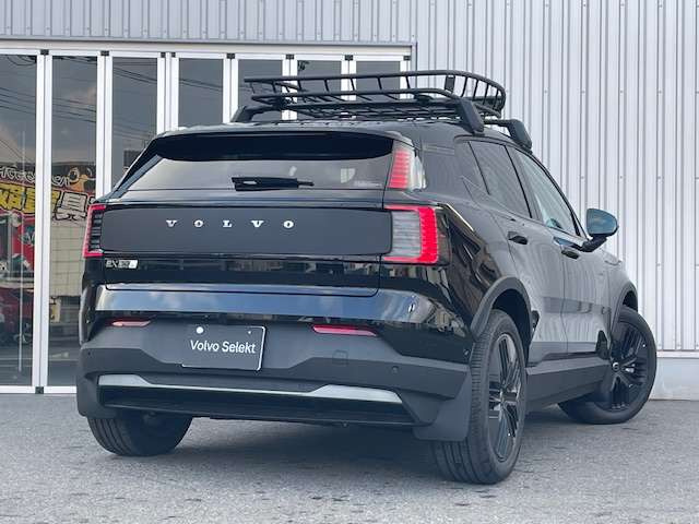 EX30クロスカントリーウルトラ ツインモーター パフォーマンス 4WD