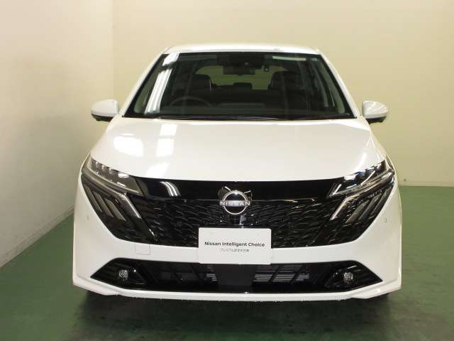 ノートオーラ1.2 G レザーエディション