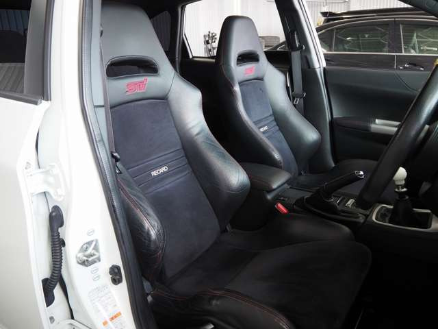 インプレッサハッチバックSTI2.0 WRX スペックC 18インチタイヤ仕様 4WD