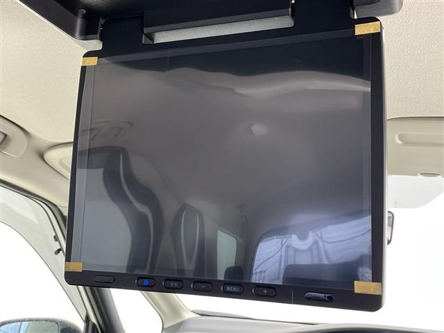 セレナ1.2 e-POWER ハイウェイスターV