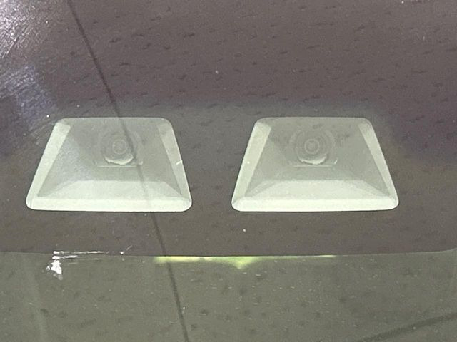 �y�X�}�[�g�A�V�X�g3�z���s���ɑO���̎ԗ�����F�����A�Փ˂������Ȏ��͌x��ƃu���[�L�ŏՓˉ���Ɣ�Q�y�����A�V�X�g3�B�����S�Ƀh���C�u�����y���݂��������܂��B