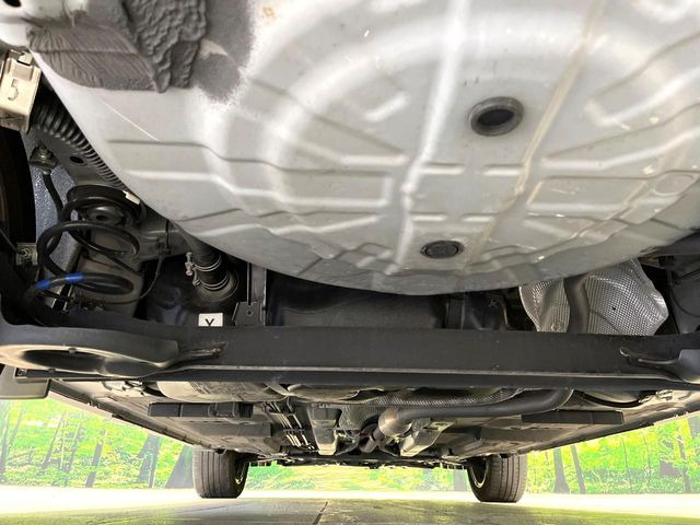 下回りがきれいなうちに、防錆加工の施工がオススメ。降雪地域はもちろん、沿岸部にお住いの方や、趣味でマリン・ウィンタースポーツをされる方にご好評いただいております。