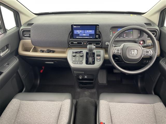 フリード1.5 e:HEV エアー EX