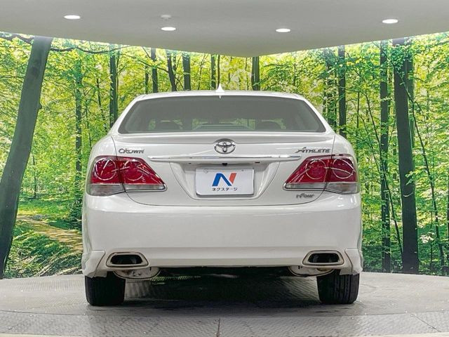 安心の最長10年・走行無制限保証(有償)をご用意。保証内容も充実はもちろん、無料点検&オイル交換や、年中無休の全国・24時間ロードサービスも付帯されておりますのでご安心下さい。