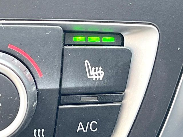 ���t�����g�V�[�g�q�[�e�B���O:�^�]�ȁE����ȋ��ɎO�i�K�Œ��߂��\�ȃV�[�g�q�[�^�[�𑕔����Ă���܂��B�G�߂��킸���K�ɂ��g�p���������܂��B