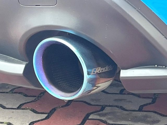 【GReddy製マフラー】純正にはない個性あふれる「後ろ姿」を演出するマフラー付き!ビジュアル・サウンド共にこだわりの一台に仕上がっております♪