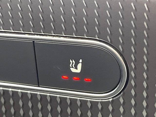 ���t�����g�V�[�g�q�[�e�B���O:�^�]�ȁE����ȋ��ɎO�i�K�Œ��߂��\�ȃV�[�g�q�[�^�[�𑕔����Ă���܂��B�G�߂��킸���K�ɂ��g�p���������܂��B