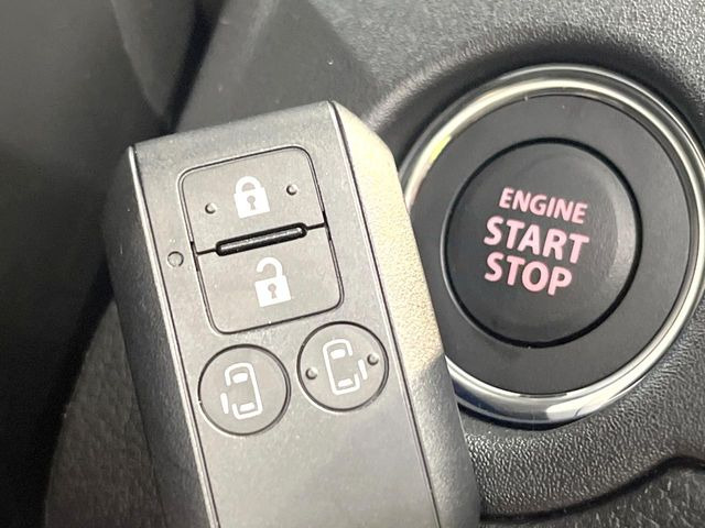 �y�L�[���X�X�^�[�g�V�X�e���z�J�o����|�P�b�g�ɓ��ꂽ�܂܂ł��h�A�̎{���E�������\�ȃX�}�[�g�L�[�𑕔��B�G���W���̃I���E�I�t�����J�M�����o���K�v����������Ƃ��Ă��֗��ł���