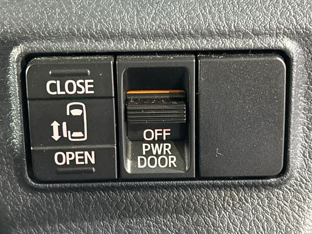 �y�p���[�X���C�h�h�A�z�X�}�[�g�L�[��^�]�Ȃ̃X�C�b�`�ŃX���C�h�h�A�̊J���\���d��������͂����ăh�A���J����K�v�������A���������q�l�ł��A�d���ו��������Ă��鎞�����N�ɊJ���߂ł��܂���